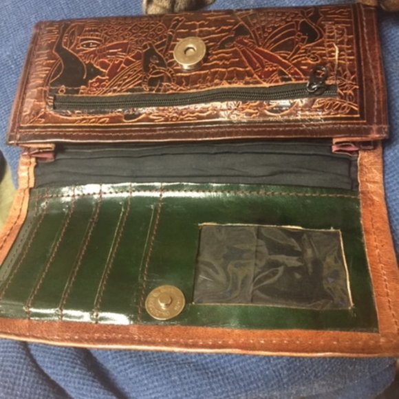 East Indian Leather Wallet/Clutch Bag - Picture 3 of 4